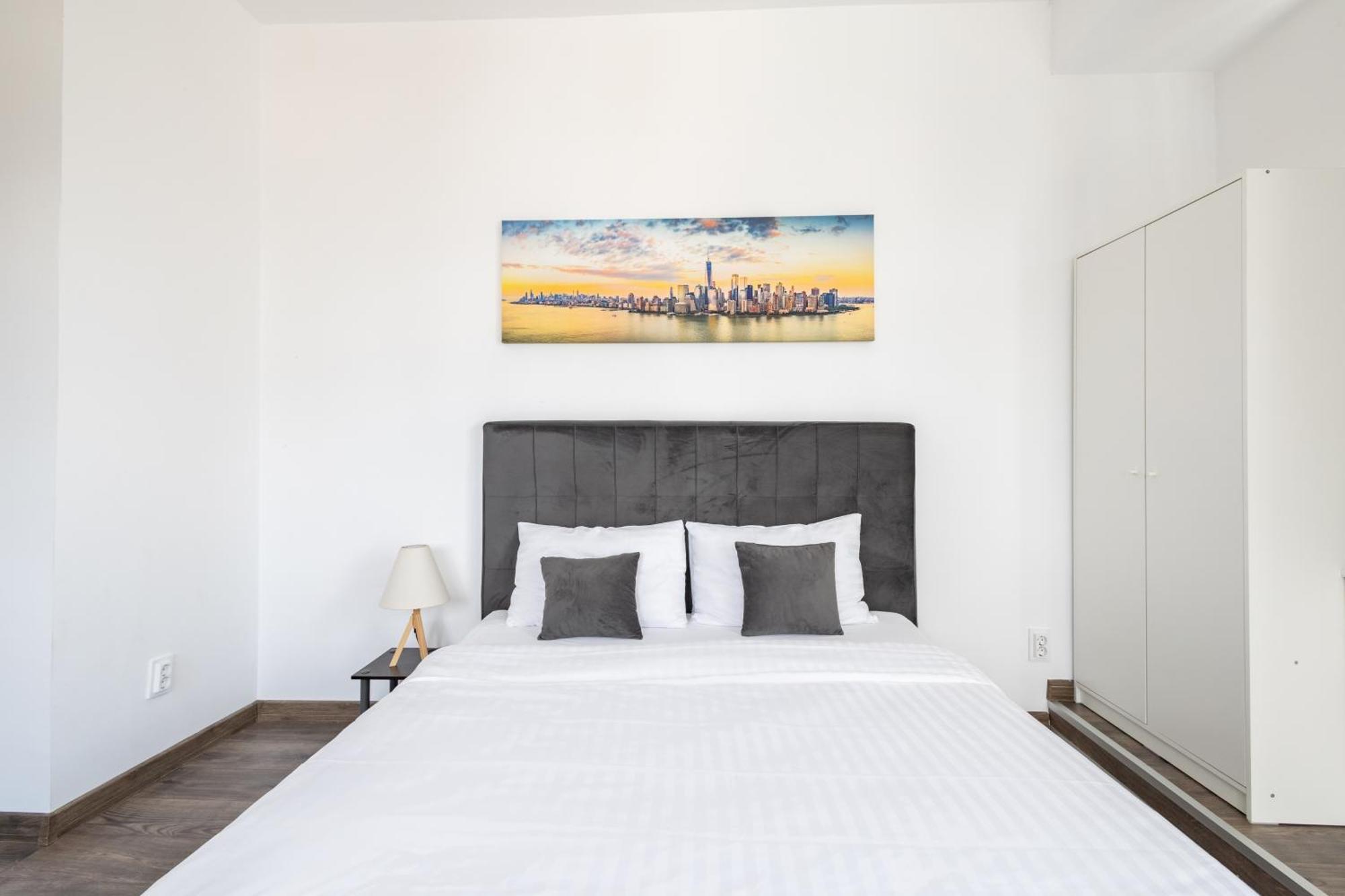 Downtown Victoria Apartments By Citybookings Bucureşti Eksteriør bilde
