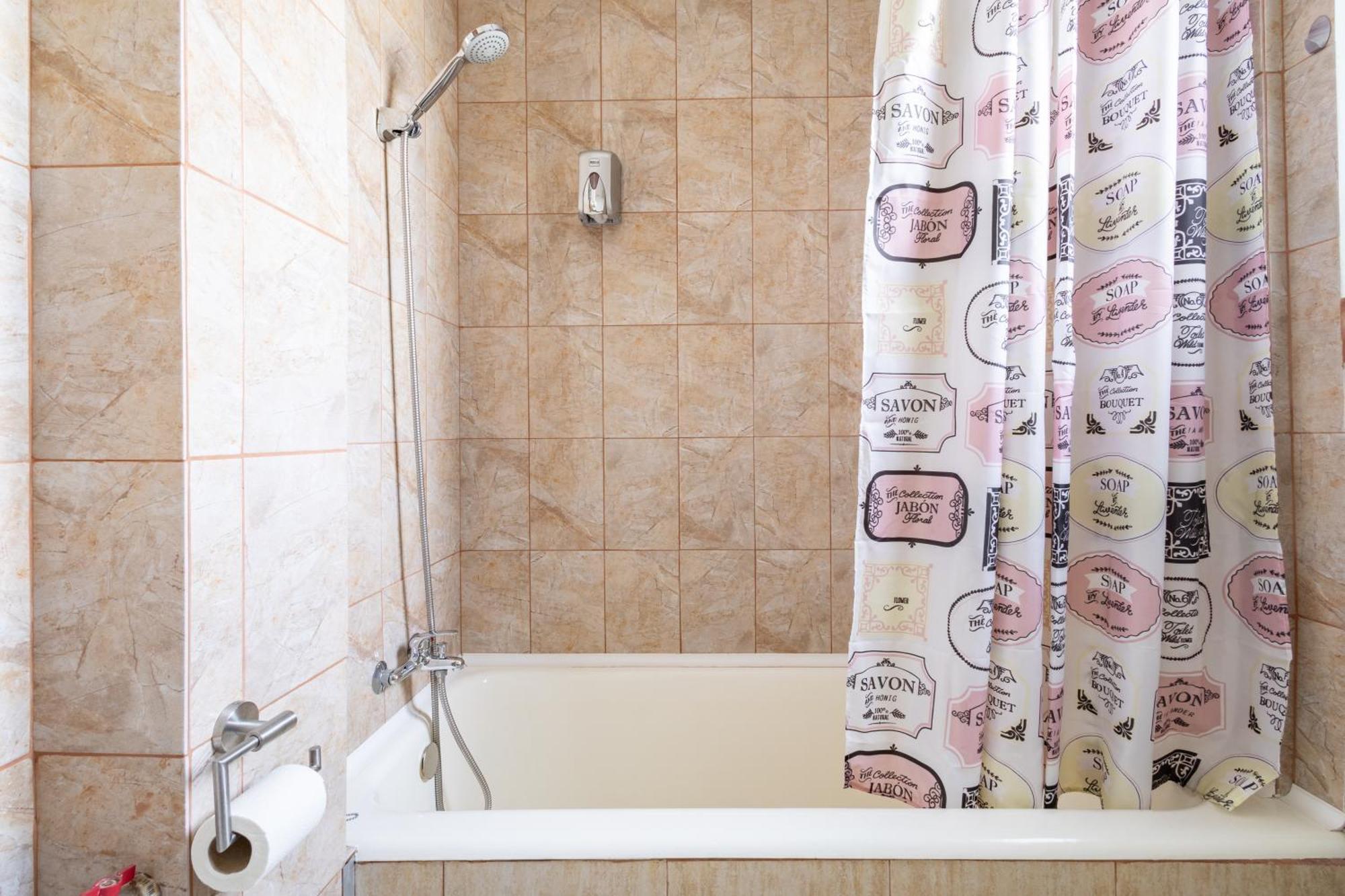 Downtown Victoria Apartments By Citybookings Bucureşti Eksteriør bilde