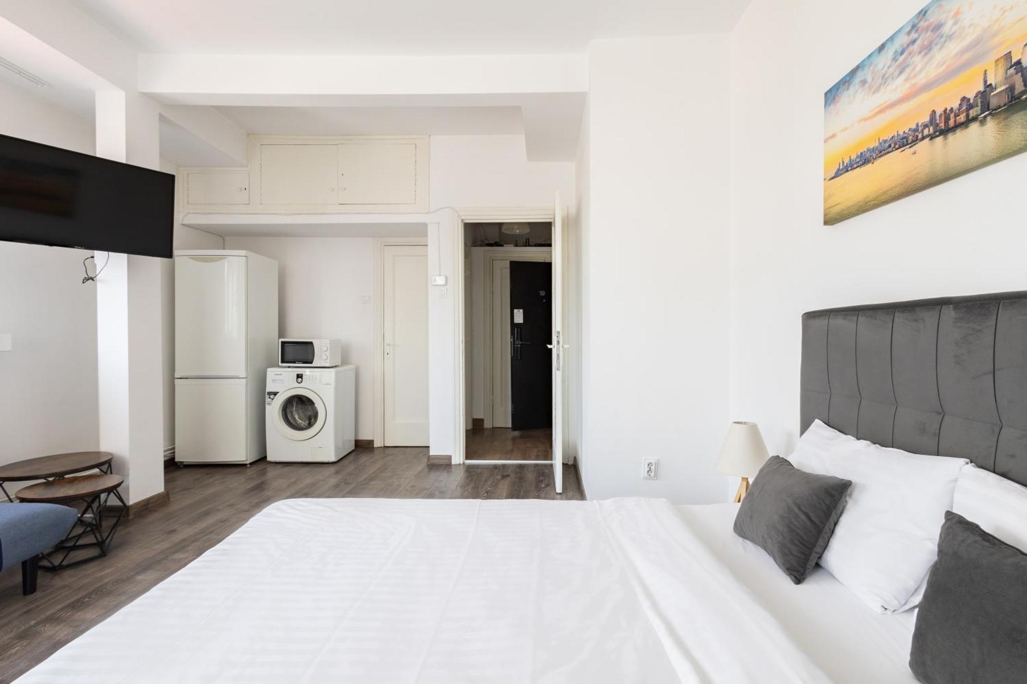 Downtown Victoria Apartments By Citybookings Bucureşti Eksteriør bilde