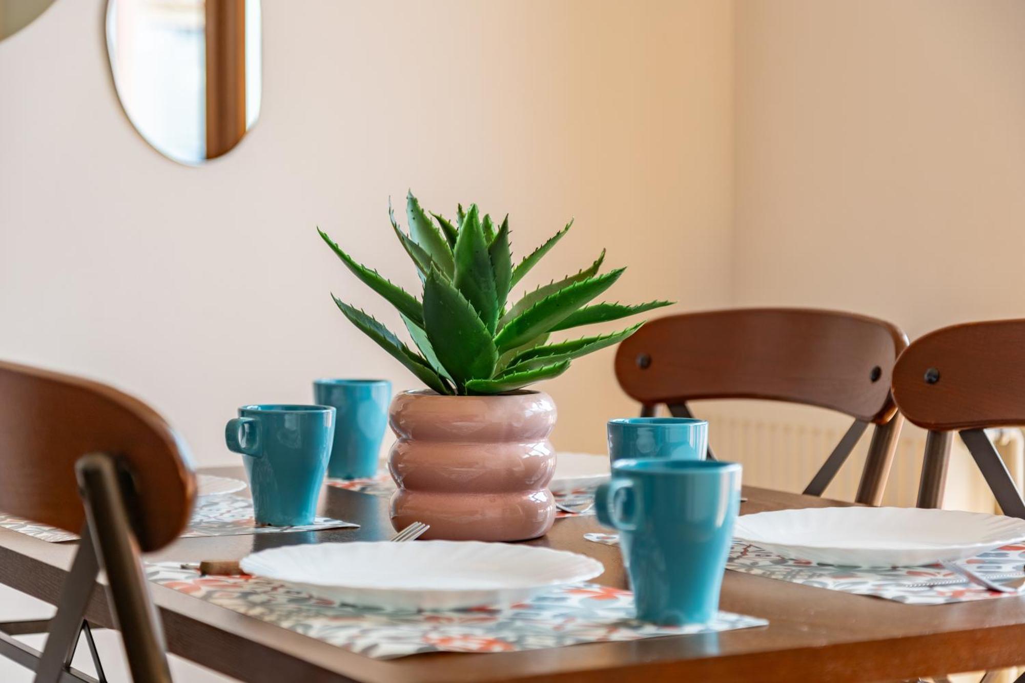 Downtown Victoria Apartments By Citybookings Bucureşti Rom bilde